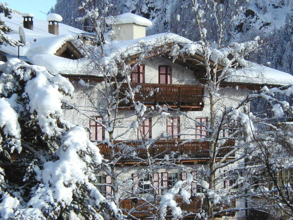 Casa Riz Apartment Campitello di Fassa Exterior foto